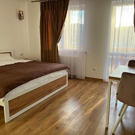 Kolos House 斯拉夫西克 外观 照片