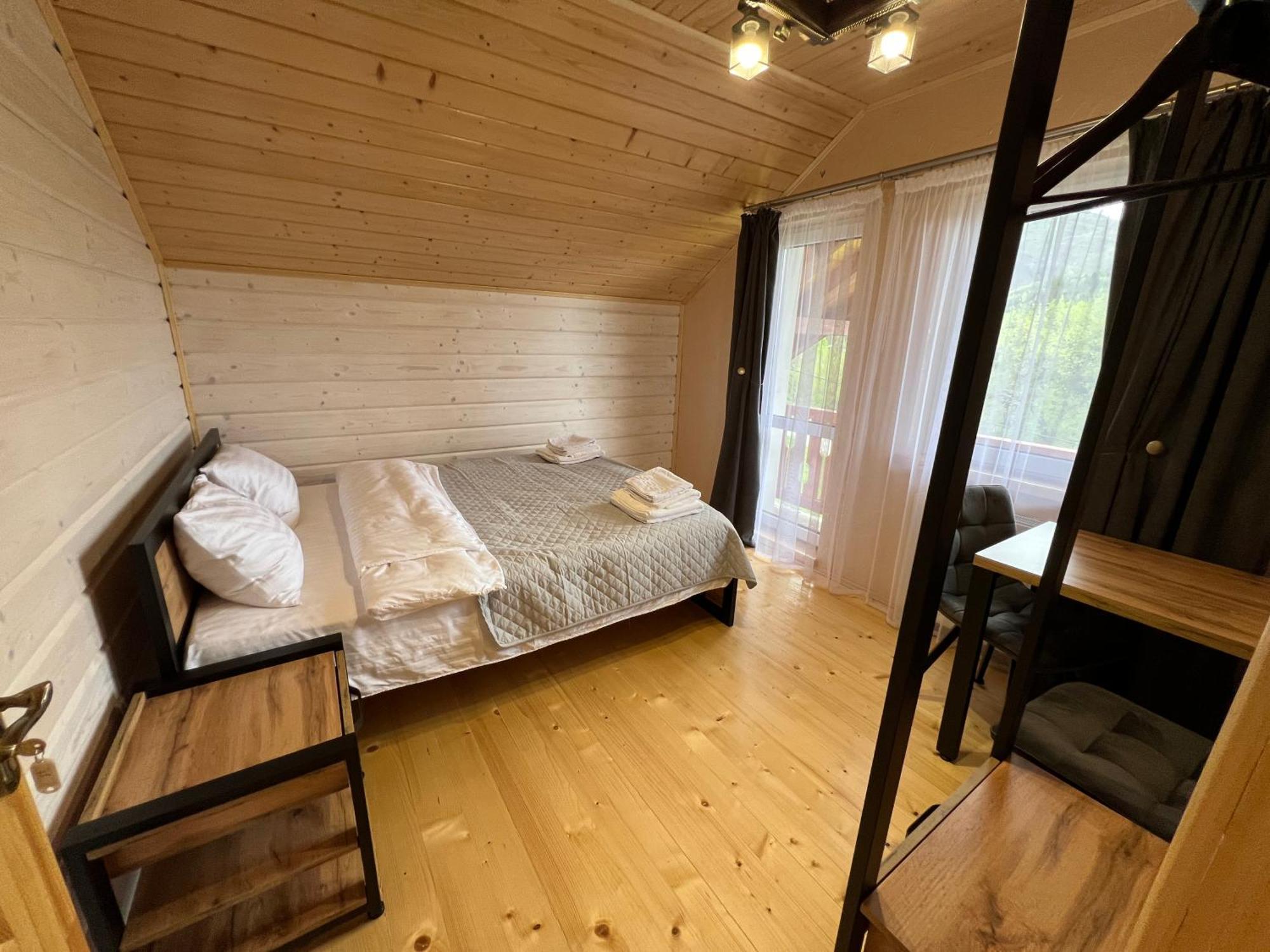 Kolos House 斯拉夫西克 外观 照片