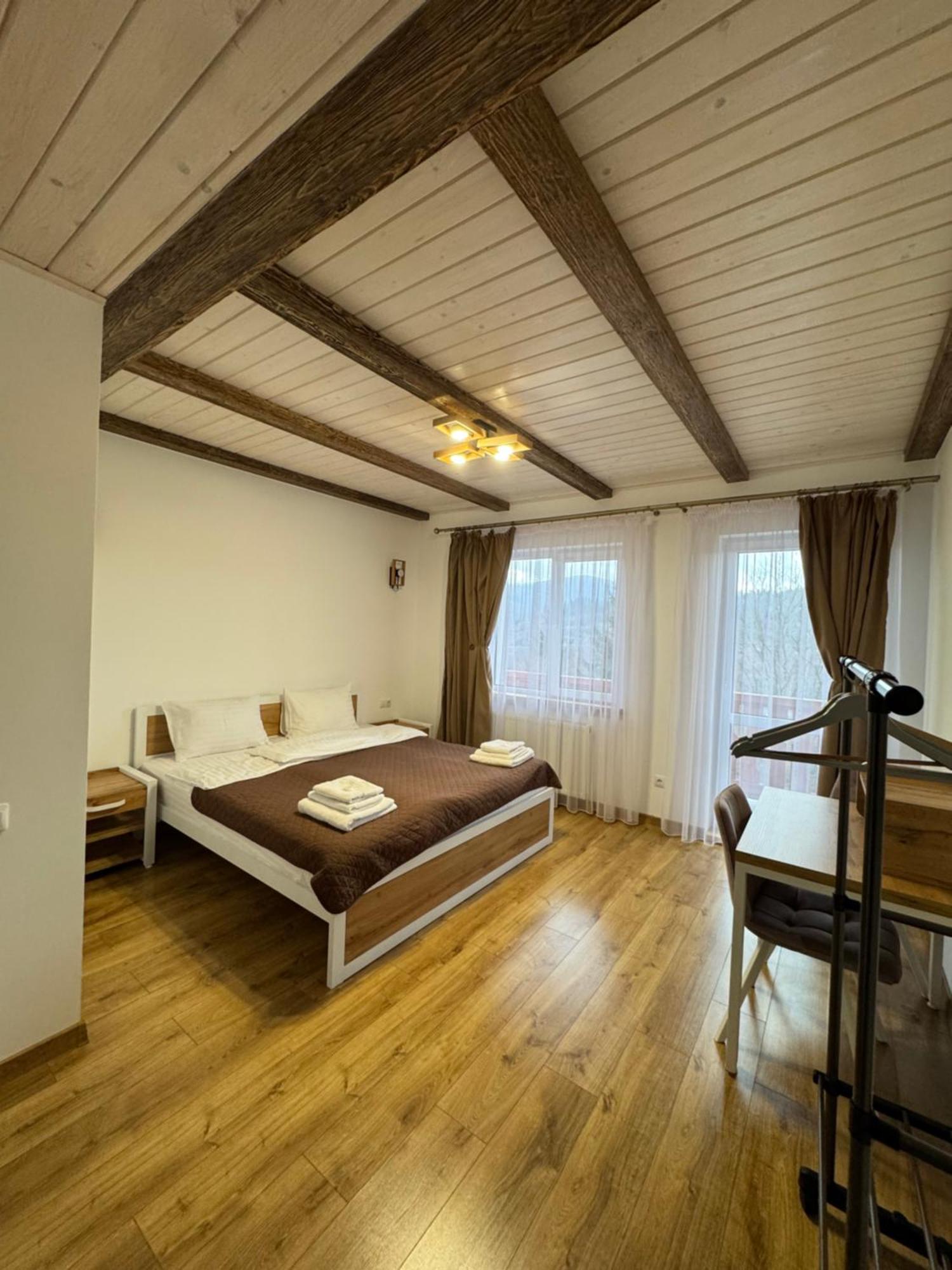Kolos House 斯拉夫西克 外观 照片